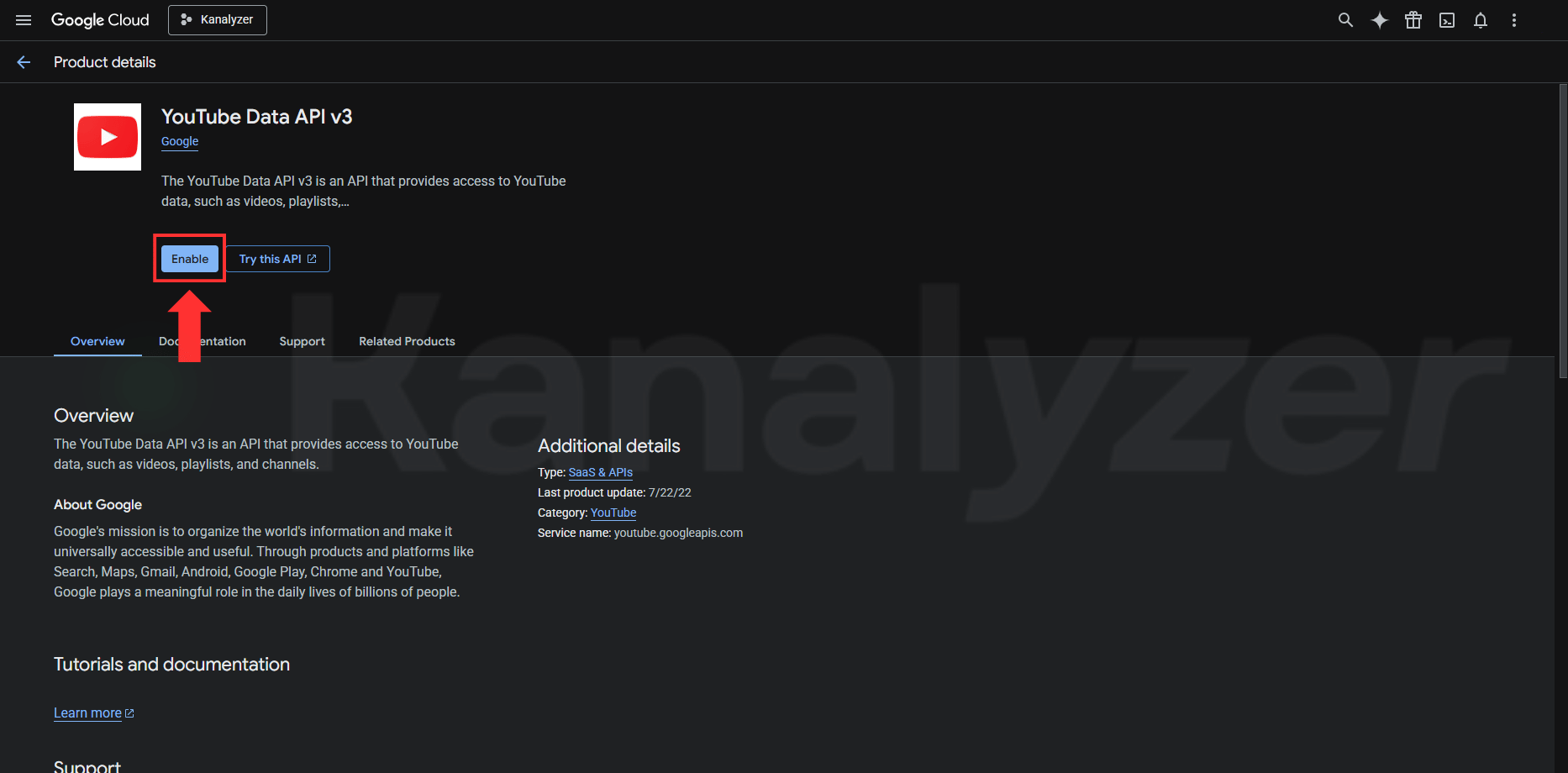 YouTube Data API v3 detay ekranında Enable düğmesi